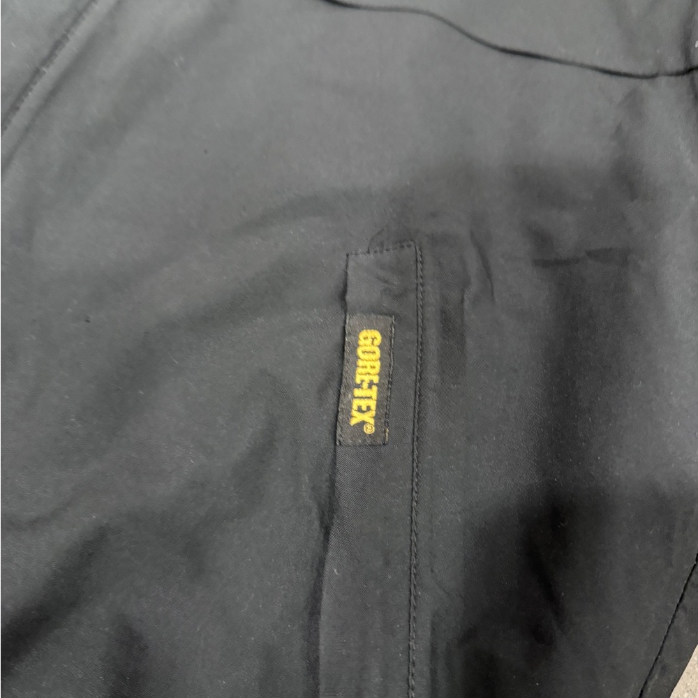 Zero Restriction x Goretex Top - Picture 4 of 4